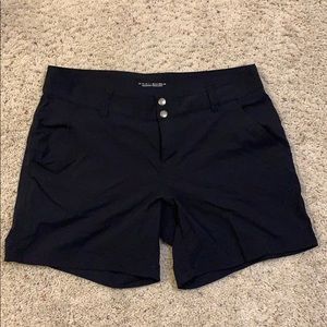 Black Columbia Omni Shield shorts